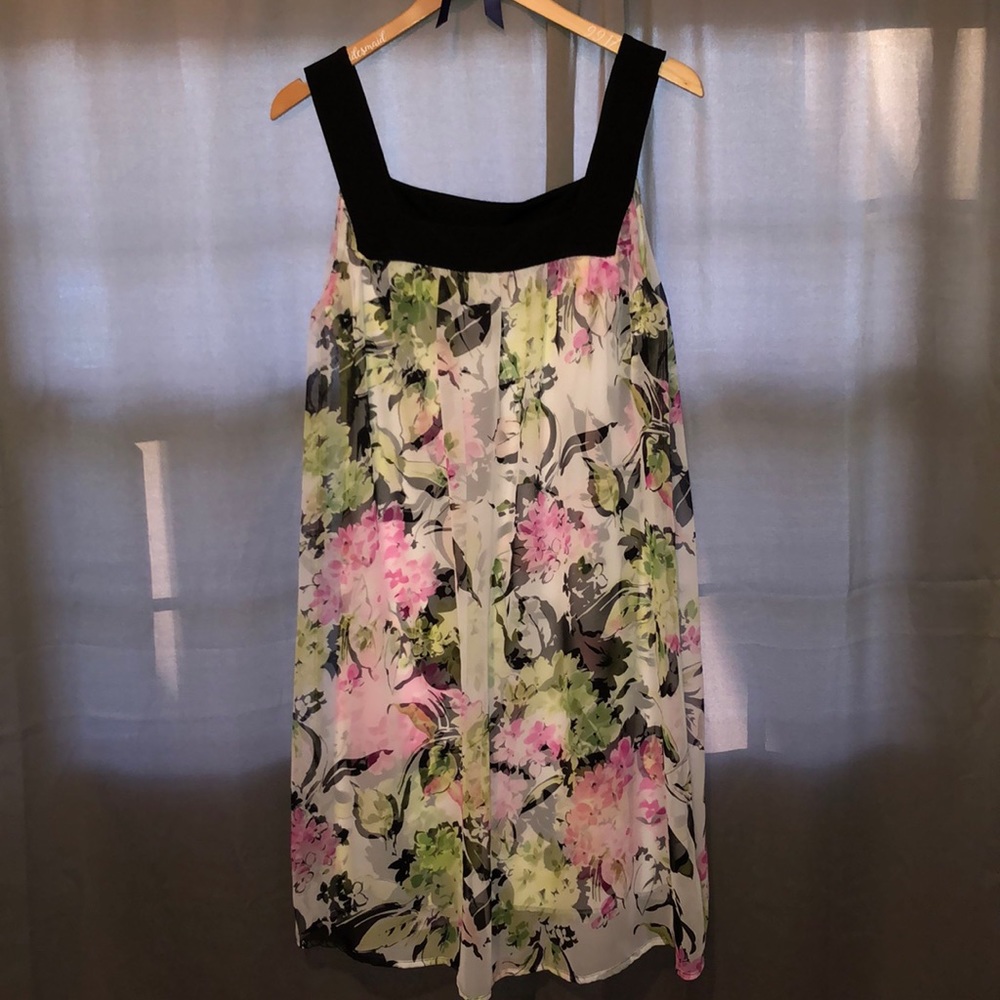 💥FREE GIFT with total purchase💥 dress